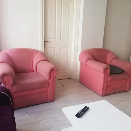 Low Cost, Inferior, Usefull Flat In Centre Alsancak Apartament İzmir