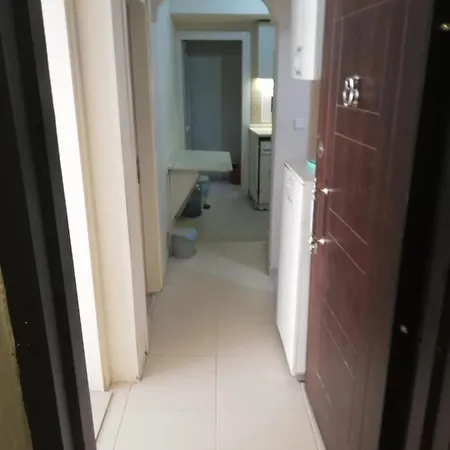 Apartment Low Cost, Inferior, Usefull Flat In Centre Alsancak